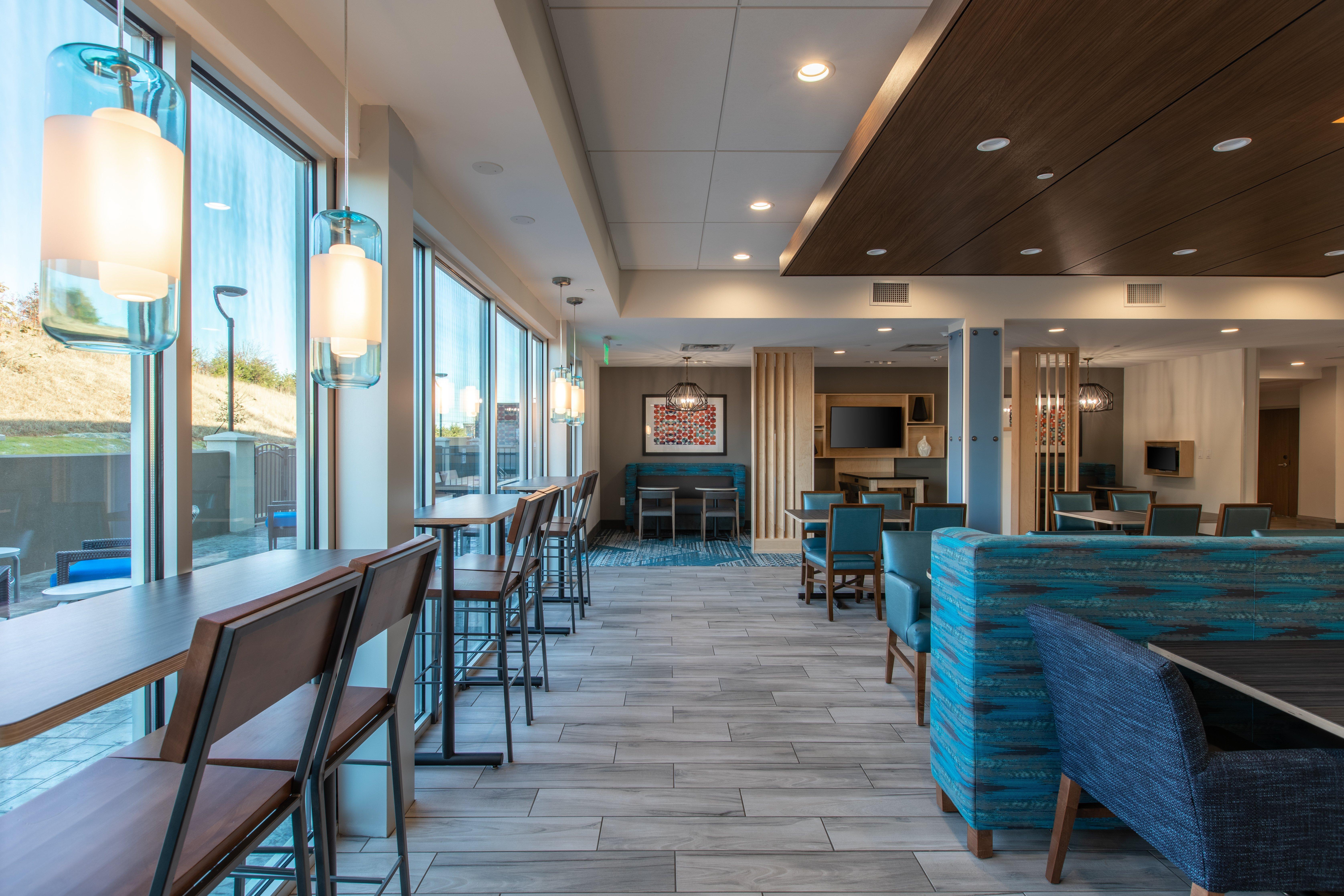 Holiday Inn Express & Suites Gainesville - Lake Lanier Area By Ihg Eksteriør billede